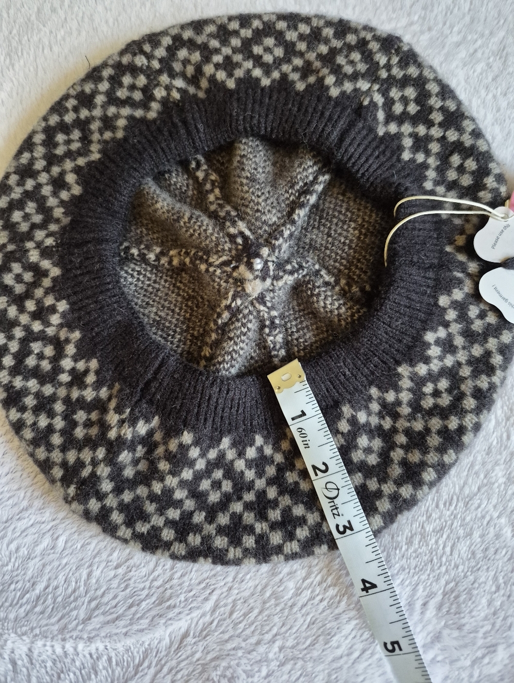 Gudrun Sjoden Nova Scotia Wool Beret - Picture 7 of 7